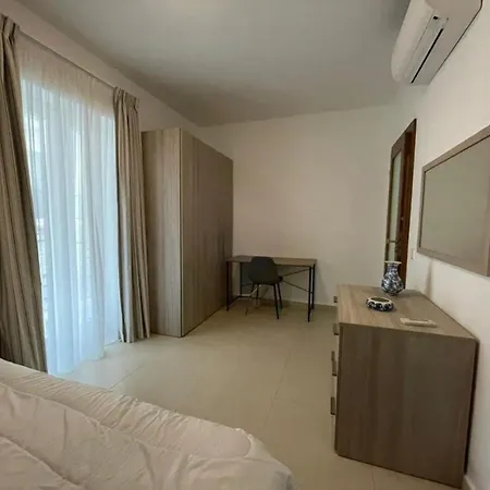 Stylish 3 Bedroom In The Heart Of 10 * Sliema