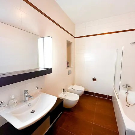 Stylish 3 Bedroom In The Heart Of 10 Sliema