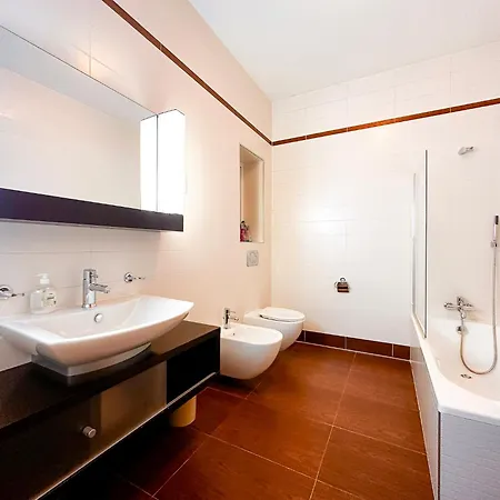 Apartment Stylish 3 Bedroom In The Heart Of 10 Sliema