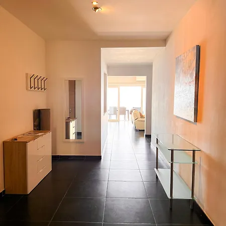 Apartment Stylish 3 Bedroom In The Heart Of 10