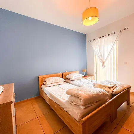 Apartment Stylish 3 Bedroom In The Heart Of 10