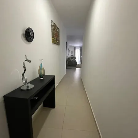 Stylish 3 Bedroom In The Heart Of 10 Apartment Sliema
