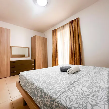 Apartament Stylish 3 Bedroom In The Heart Of 10 *
