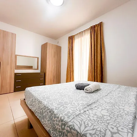 Stylish 3 Bedroom In The Heart Of S10 Sliema