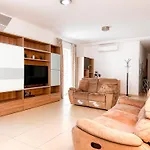 The Enigma - Sea View 10 *